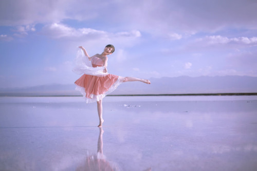 Chaka Salt Lake( 茶卡盐湖 ), Qinghai, China. Photos by 刘顺儿妞