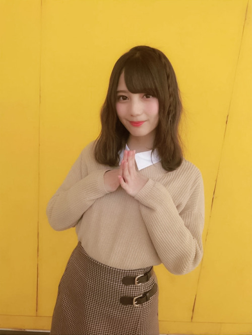 sakamichi-steps: 小坂菜緒 × MECHAKARI(メチャカリ) × 日向坂46MECHAKARI×日向坂46 on Instagram 2019.