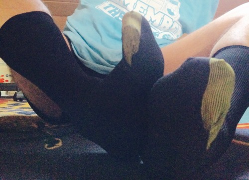 goldtoesocks:  A Little run 😉 they’re sweaty as hell! Try ‘em out! #my