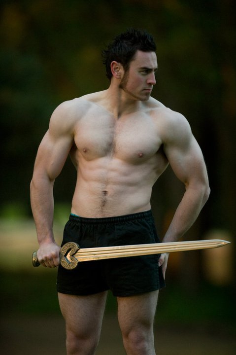 bottombearcub:  James Wells from Spartacus is a hung, hairy beast. 