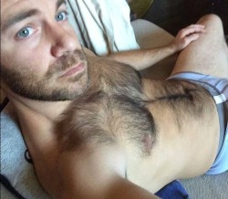 Hairy Guys & Big Cocks