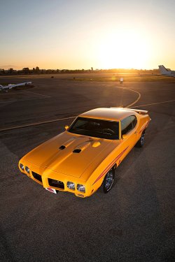 speedxtreme:—  Modern EFI Gives this 1970 GTO a New Lease on Life   —–