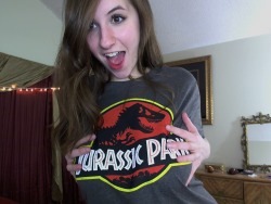 allysaamour:  Hanging out on mfc in my new Jurassic Park t shirt &amp; these shorts :) Let’s spank it up! myfreecams.com/#AllysaAmour