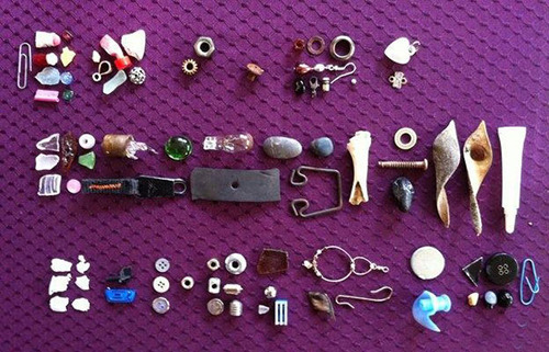 8-Year-Old Girl Receives Gifts From The Crows She’s Been Feeding Since She Was