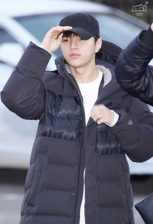 180119 going to KBS Music Bank© 엘투엠 | do not edit/crop/remove the watermark. 