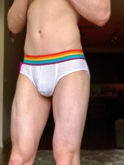 gayteenhipster: nameiscorey:  Happy pride