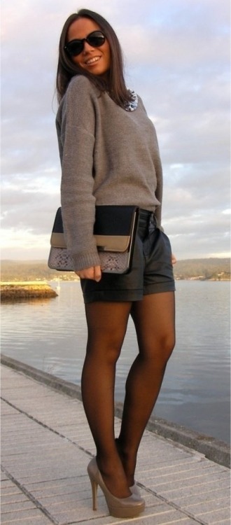 GREAT outfit! Makes me sad that winter is over but hopefully a little chill on sunny spring days wil