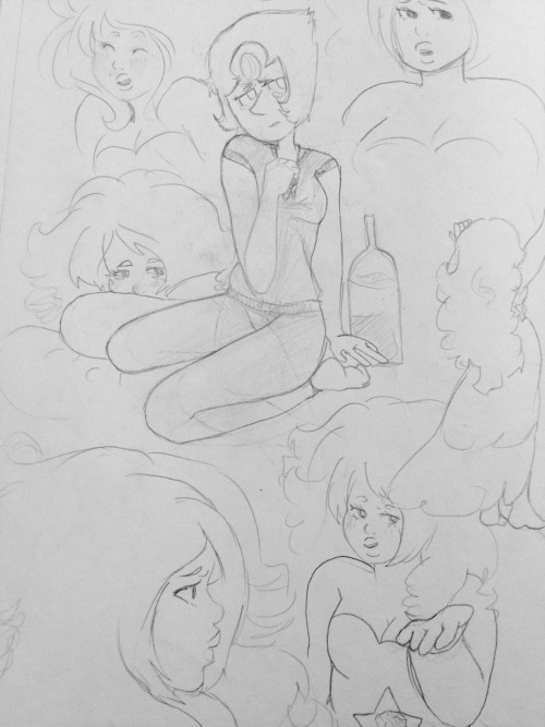 homesickandtiredofyou:  Some sad,old pearlrose doodles..I have so many drawings like this I am so sad and gay??? 