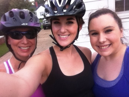 chelsearuns: According to our current training program, Monday is cross training day— so mom and I p