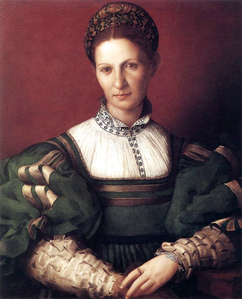 Portrait of a lady in a green dress by Agnolo Bronzino, 1530-32 