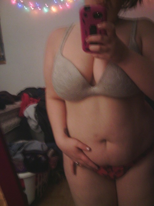 pinkbbw:  lizperry19 Wow absolutely stunning wicked submission   love the pink panties  thanks liz