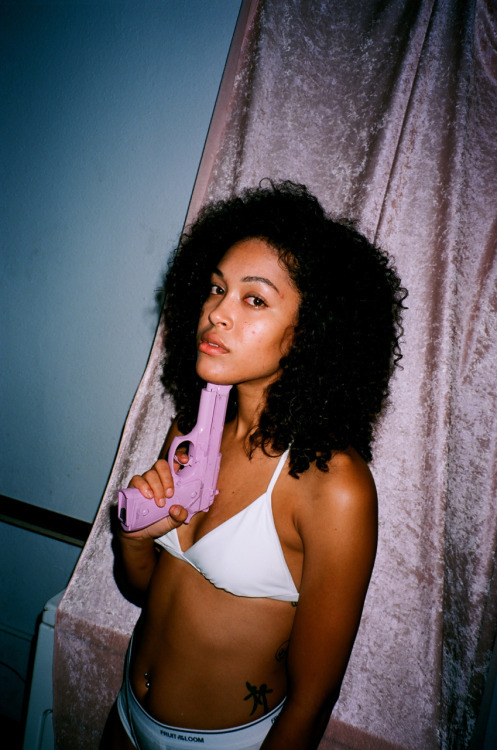 (vía The LA parties you wish you went to photographed by Pretty Puke - Gallery 1