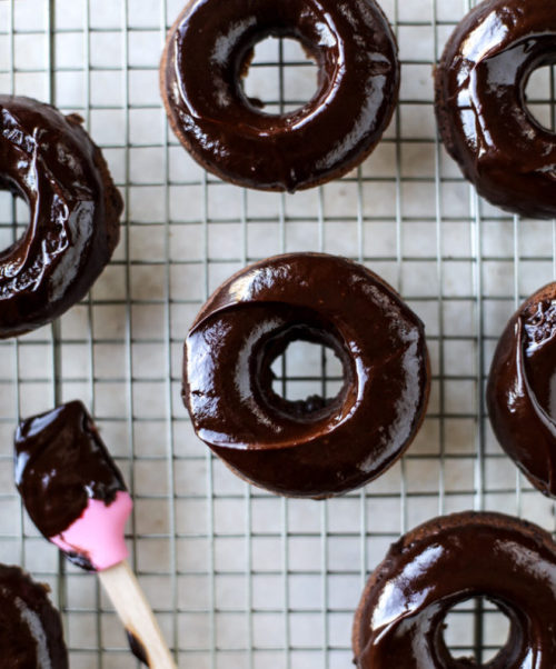 justinejoli: sweetoothgirl: baked chocolate fudge doughnuts Yummy