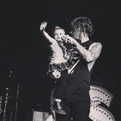 my-anthem-is-kellin-quinn:  My loves onstage