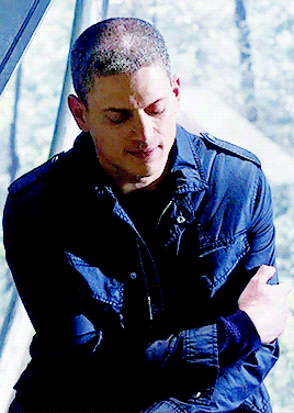 Imagines And Fandoms Turn Down The Heat 24 Leonard Snart Reader