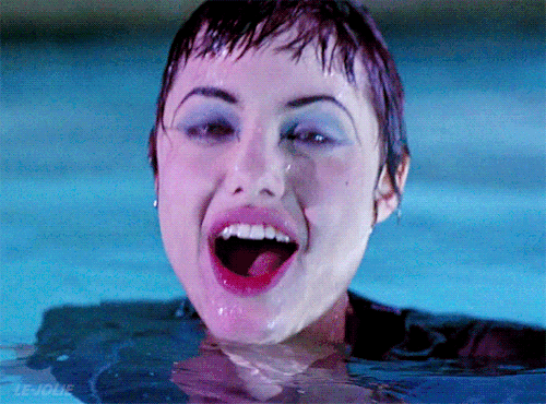 le-jolie:Angie as Kate “Acid Burn” Libby in Hackers, 1995.