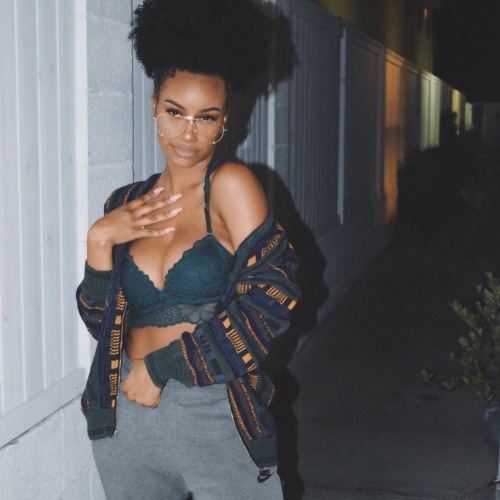 thewifidoesntwork: lovethediosa: inglewood you from the wood?