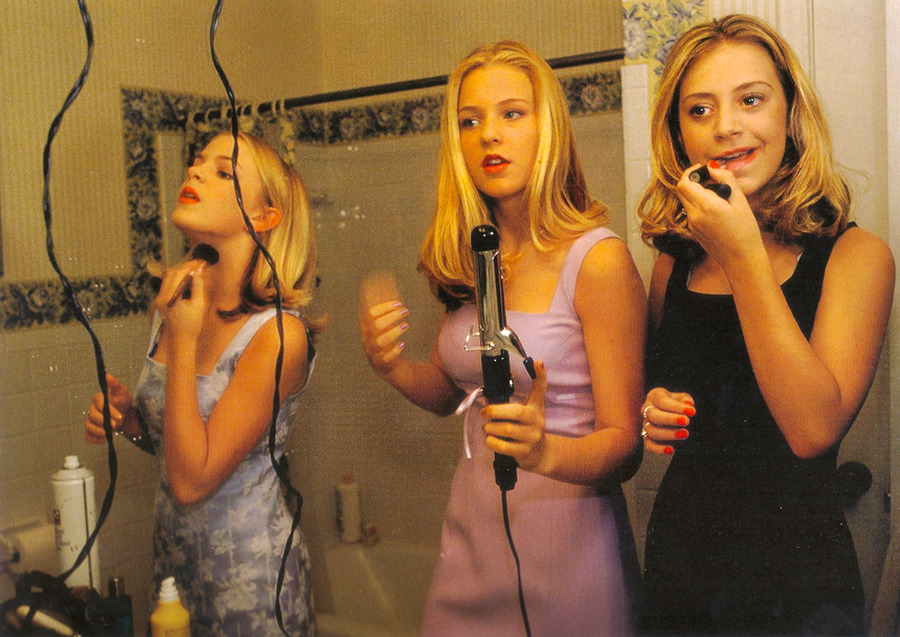 girl-cult-ure:  Annie, Hannah, and Alli, all 13, get ready for the first big party