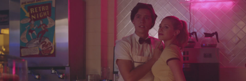 bughead headerslike/reblog if u saveor credit to wondermadsREQUEST ARE OPEN