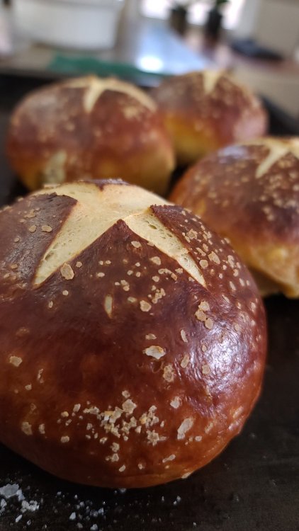 i made pretzel buns >:)