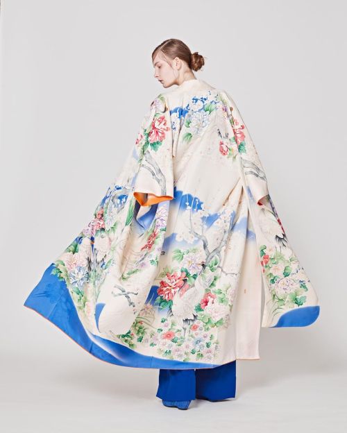 FarutaAntique and vintage hand-adjusted kimonos