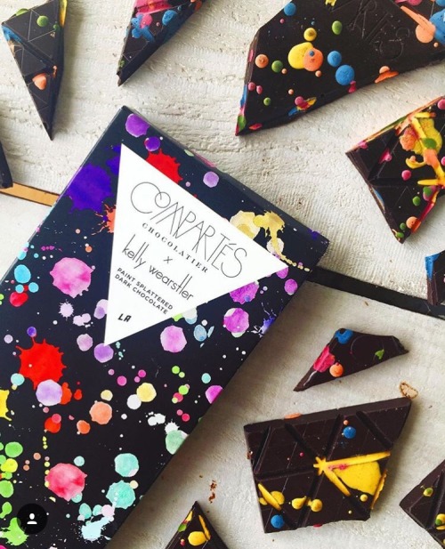 Looking for a yummy way to spoil your love? These amazing chocolates from Compartés Chocolati