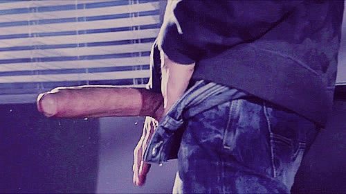 mycomo:  Woah he’s huge