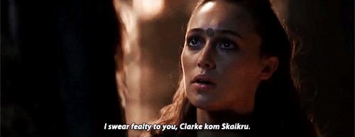 clexanal:Clexa + admitting their feelings to each other