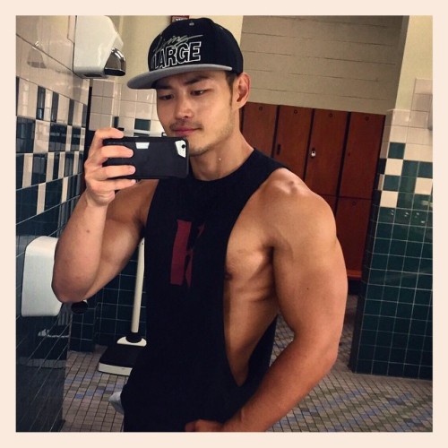 biggbabyy:  差不多這麼cute