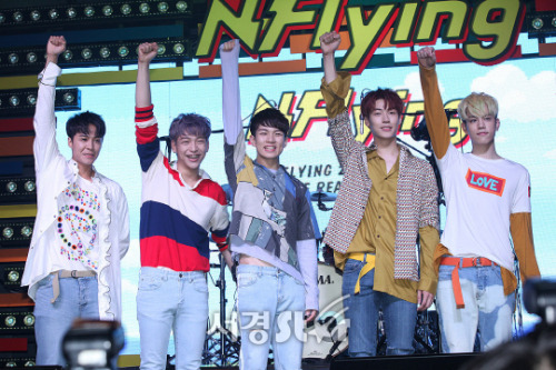 170802 THE REAL: N.Flying comeback showcase (1)cr: sedaily