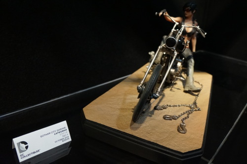 duss005:  my Selina statue finally being released October this year. pics via comicvine at the toyfair http://www.comicvine.com/articles/toy-fair-2014-dc-collectibles-statues-batman-the-animated-series-li-l-gotham-and-more/1100-148131/