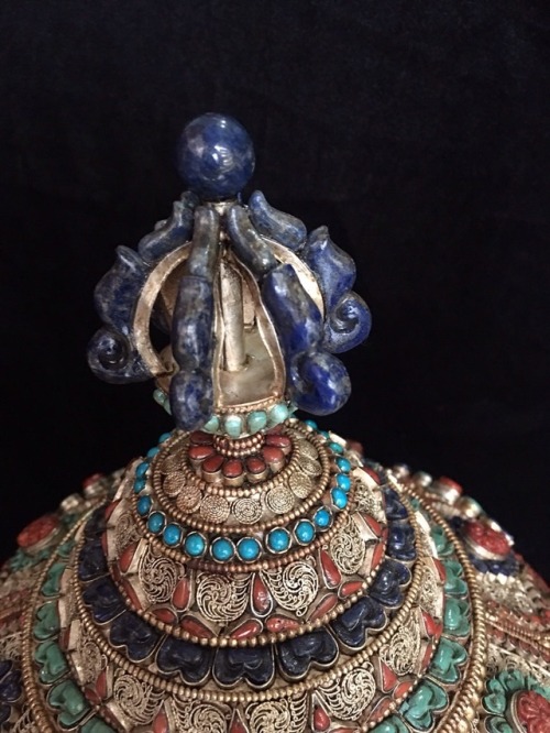 Masterpiece Pure Silver Gulpa Offering/Storage Jar crafted with Gem Inlay of Lapis Coral & Turqu