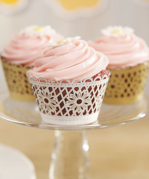 picsandquotes:  Unique selection of wedding  &amp; event decor, wedding favors,