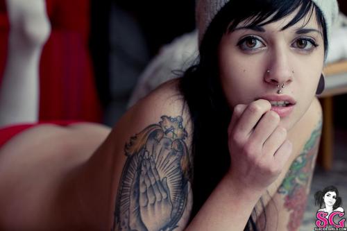  Dusk Suicide 