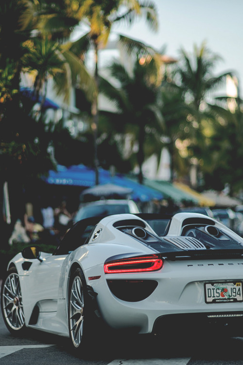 modernambition: 918 Spyder | WF 