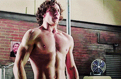 singlelayerskin:   Kick-ass 2 trailer 