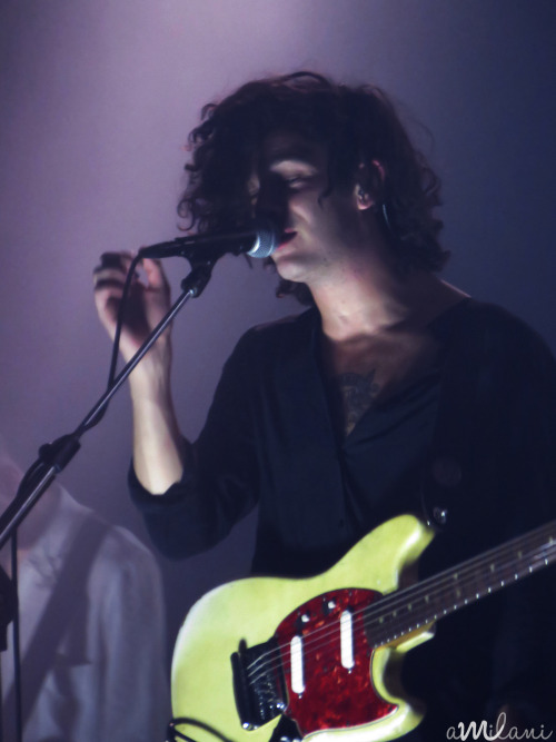 bitches-in-tokyo:  // MAN I’M SO HIGH I THINK I LOVE YOU // MATTY, THE 1975.BOLOGNA, october 2014. 