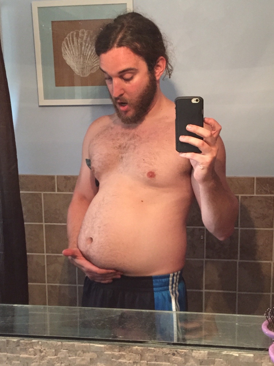 inkedbearfeeder:  losemybreath4444:  Post fourth of July dinner stuffed  Woooof!!