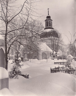 dansemacabre-:  Winter at Solna Church north of Stockholm city, c. 1890, by Carl Curman, via Swedish National Heritage Board on Flickr