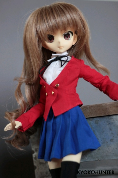 My wife bought me an absolute grail of a doll - Vispo’s BJD take on Aisaka Taiga from Toradora! Visp