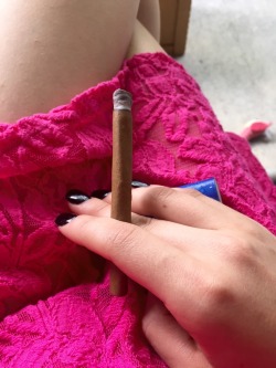 sadness-assassin:  We went out for breakfast and then rolled a little blunt! ❤️💨 best way to spend the morning!