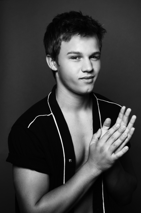 Porn killianmalvez: Gavin MacIntosh by Irvin Rivera photos