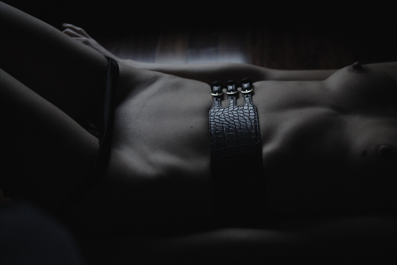chromaticwatch:  l'un des nombreuxThe soul of a person might be in their clothes,