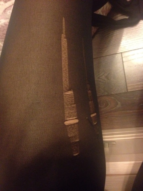 http://tights-details.tumblr.com/post/138271635528