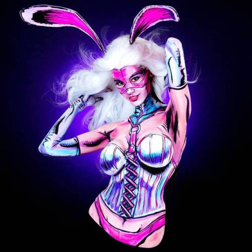 White Rabbit I painted on http://www.twitch.tv/kaypikefashionHere is the Print: http://bit.ly/WRab