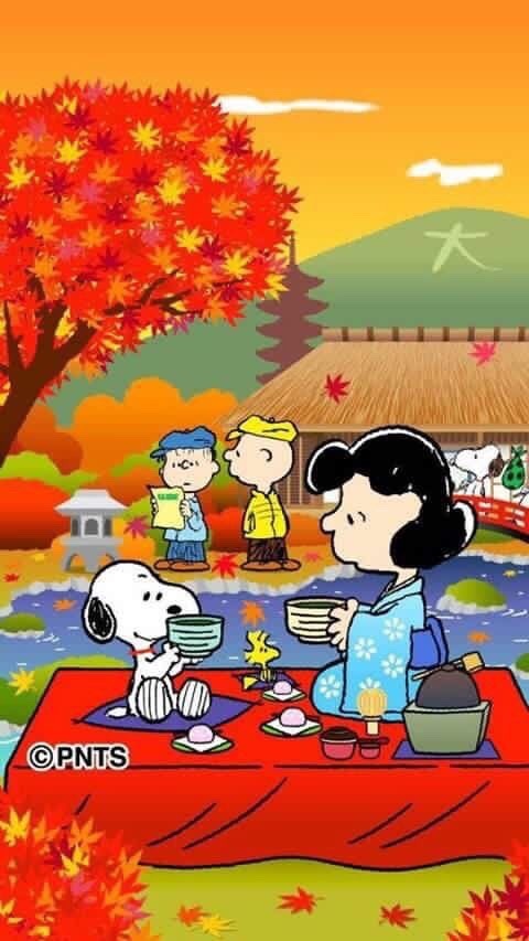 mischief-night:  Charlie Brown Halloween Lockscreens  Send a request 🎃 