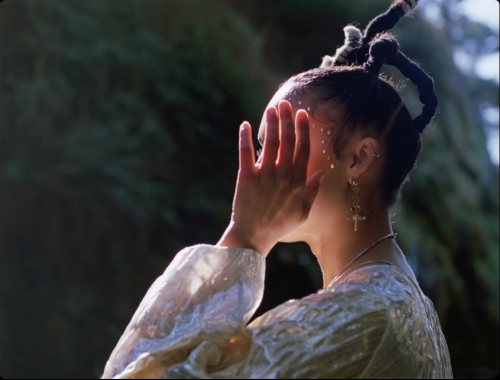 kelsey lu, shades of blue (2018) dir: vincent haycock + dop: evan prosofsky