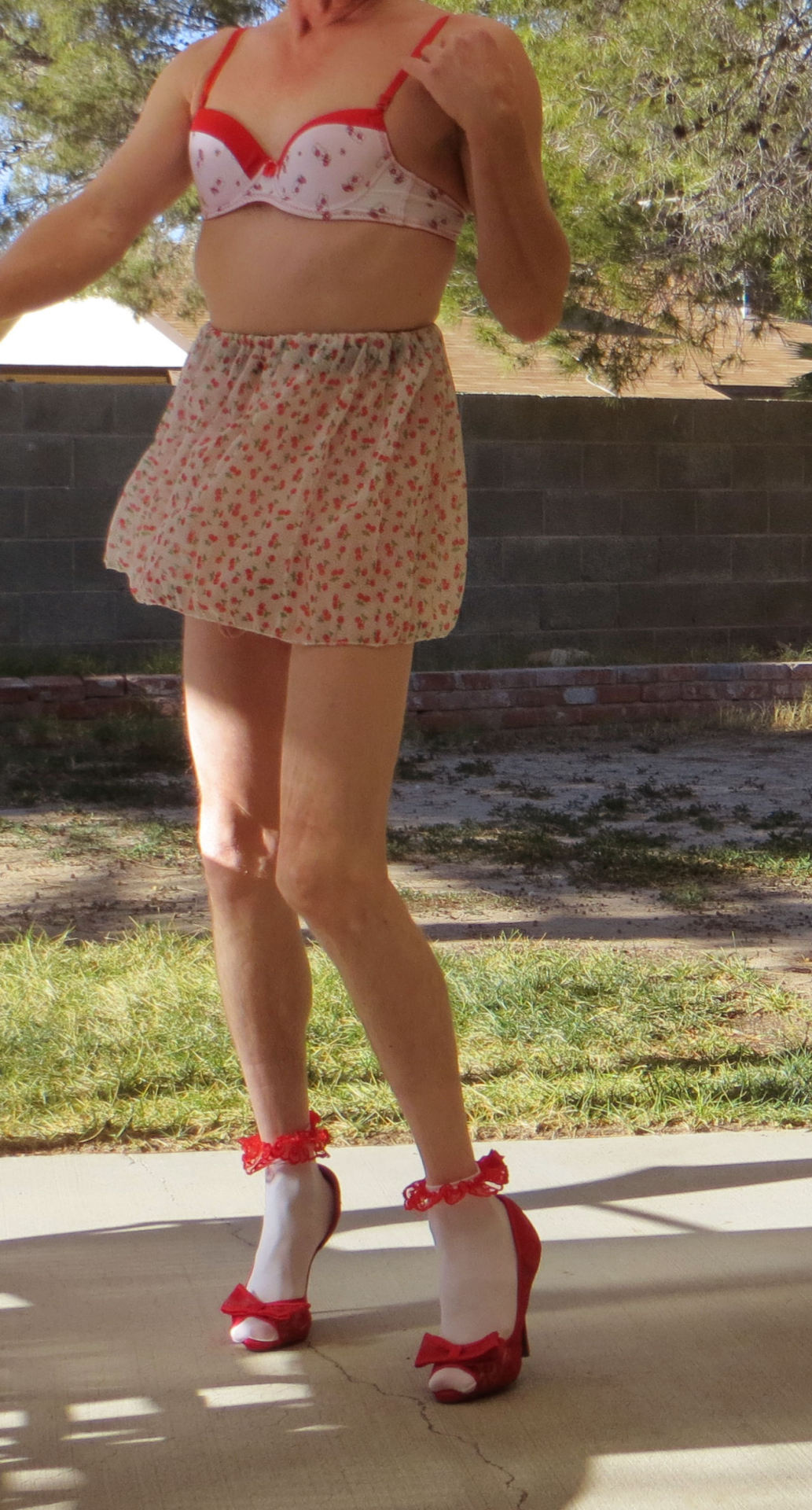 yoursissyfag:  your sissyfag 