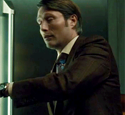 darkflamesash:  edgebug:  edgebug:  Hannibal looks like a really cute show ok I mean from what i’ve seen on my dash it’s basically a nice story about a single dad who happens to be a cannibal in is spare time and his daughter and his on-again-off-again