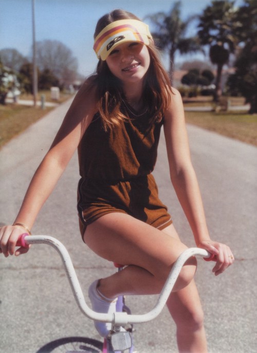 maryjopeace:  MELODIE MCDANIEL | QUEENS | FASHION EDITOR LINDA BELKEBIR | TEN MAGAZINE | STRIP-PROJE